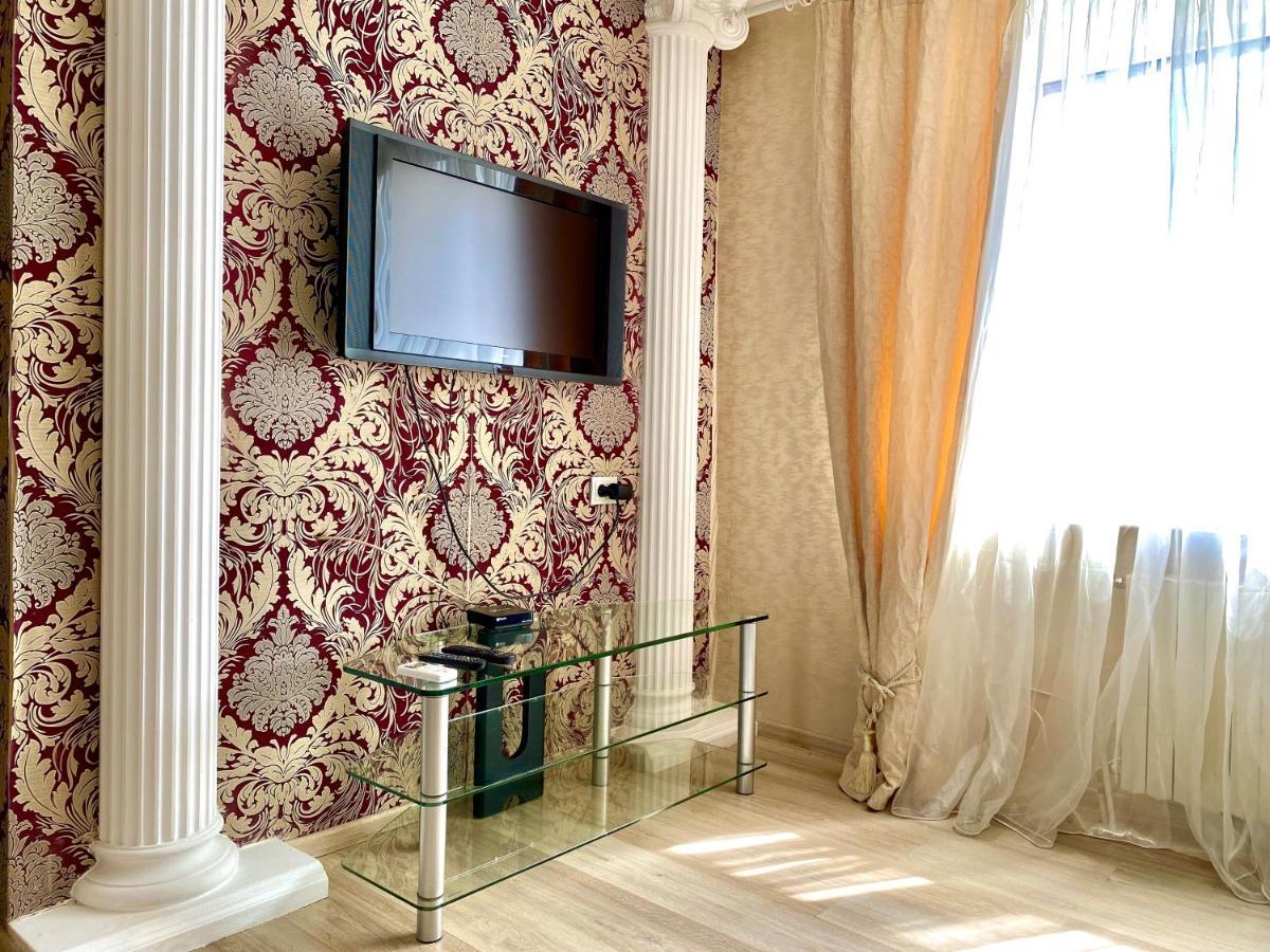 Apartpoltava Елегантна Квартира В Новобудові,Біля Каштанової Алеї, Центр Міста, Звітна Документація Poltava Exterior foto