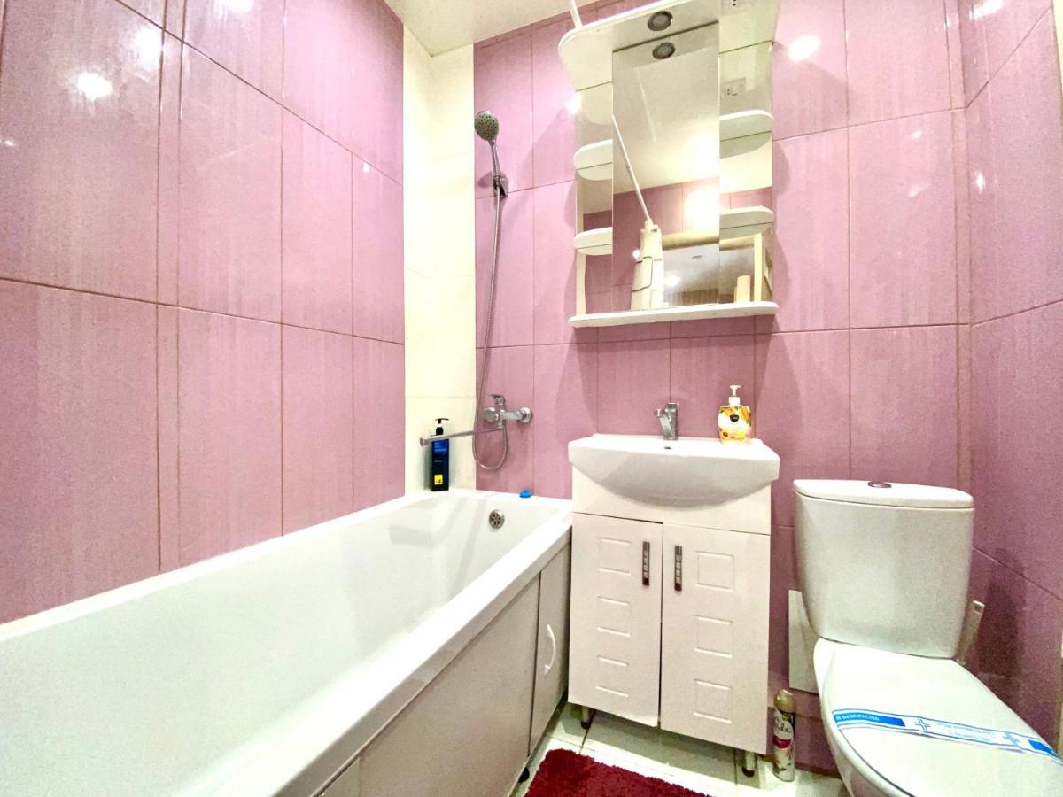 Apartpoltava Елегантна Квартира В Новобудові,Біля Каштанової Алеї, Центр Міста, Звітна Документація Poltava Exterior foto